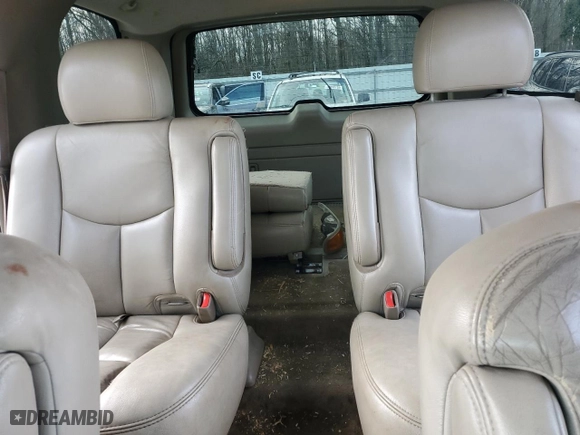 2005 Chevrolet Tahoe Z71 with VIN 1GNEK13T05R167173, listed as a Copart auction lot 44059815 with 156,389 mi miles and Salvage Title. Bid and sale history available at carsss.com. Image 10.
