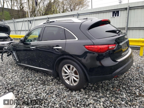 2014 Infiniti QX70 with VIN JN8CS1MU9EM450468, listed as a Copart auction lot 55485575 with 102,261 mi miles and Clean Title. Bid and sale history available at DreamBid. Image 2.