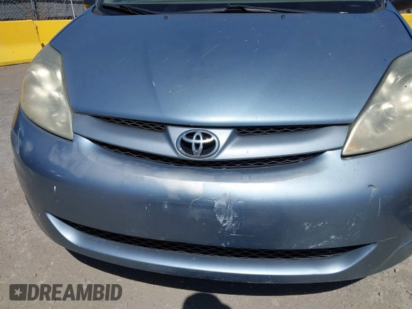 2006 Toyota Sienna CE z VIN 5TDZA23C36S453203, wystawiony jako IAAI lot #42572930 z przebiegiem 179 815 mil mil oraz . Historia ofert i sprzedaży dostępna na DreamBid. Obrazek 6.