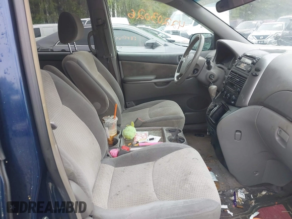 2006 Toyota Sienna CE with VIN 5TDZA23C26S549162, listed as a IAAI auction lot 42203026 with 287,978 mi miles and . Bid and sale history available at DreamBid. Image 5.