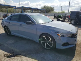 2021 Honda Accord Sport with VIN 1HGCV2F33MA002385, listed as a Copart auction lot 60171045 with 31,070 mi miles and Salvage title. Bid and sale history available at DreamBid. Image 4.