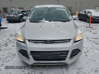 2015 Ford Escape Titanium with VIN 1FMCU0J95FUB26074, listed as a Copart auction lot 88052385 with 167,475 mi miles and Clean Title. Bid and sale history available at DreamBid. Image 5.