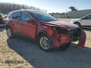 2020 Ford Escape SE with VIN 1FMCU9G63LUB85671, listed as a Copart auction lot 47957875 with 61,548 mi miles and Salvage Title. Bid and sale history available at DreamBid. Image 4.