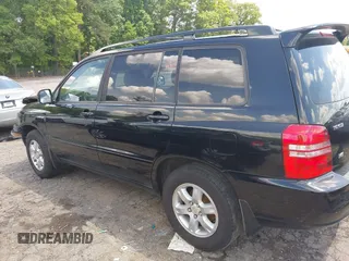 2003 Toyota Highlander z VIN JTEGF21A430113160, wystawiony jako IAAI lot #42224456 z przebiegiem 237 175 mil mil oraz . Historia ofert i sprzedaży dostępna na DreamBid. Obrazek 15.
