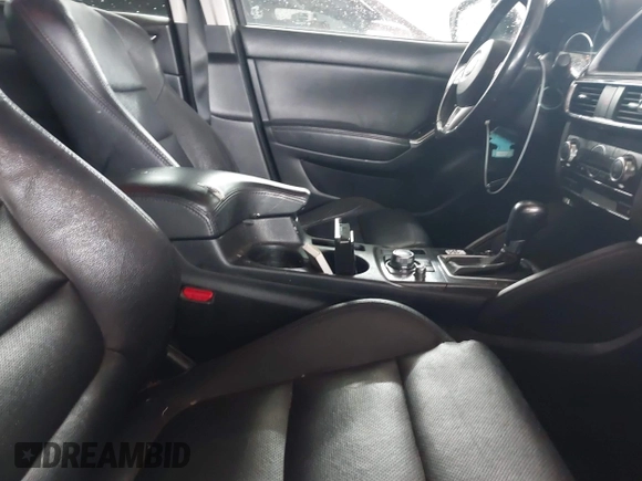 2016 Mazda CX-5 Grand Touring with VIN JM3KE4DY5G0816575, listed as a IAAI auction lot 42101340 with 180,762 mi miles and . Bid and sale history available at carsss.com. Image 5.