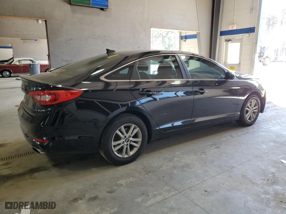 2015 Hyundai Sonata 2.4L SE with VIN 5NPE24AF6FH093323, listed as a Copart auction lot 52406005 with 113,592 mi miles and Salvage Title. Bid and sale history available at carsss.com. Image 3.