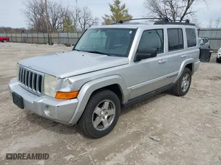2010 Jeep Commander Sport with VIN 1J4RG4GK1AC158407, listed as a IAAI auction lot 41883678 with 206,949 mi miles. Bid and sale history available at carsss.com. Image 17.
