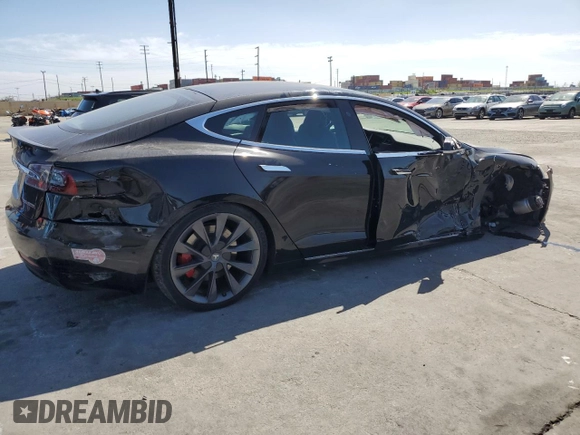 2020 Tesla Model S Performance with VIN 5YJSA1E46LF396481, listed as a Copart auction lot 47896835 with 47,878 mi miles and Salvage title. Bid and sale history available at DreamBid. Image 3.