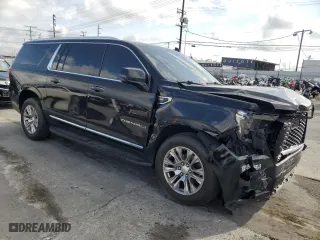 2021 GMC Yukon XL Denali with VIN 1GKS2JKL7MR217440, listed as a Copart auction lot 51016115 with 116,684 mi miles and Salvage Title. Bid and sale history available at carsss.com. Image 4.