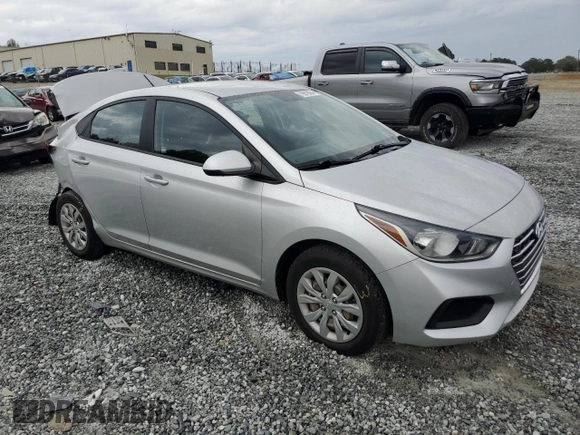 2019 Hyundai Accent SE with VIN 3KPC24A39KE056696, listed as a Copart auction lot 79672864 with 29,263 mi miles and Salvage Title. Bid and sale history available at carsss.com. Image 4.