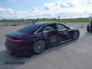 2019 Audi A8 z VIN WAU8DAF85KN004784, wystawiony jako IAAI lot #42414695 z przebiegiem Nie podano mil oraz . Historia ofert i sprzedaży dostępna na DreamBid. Obrazek 4.