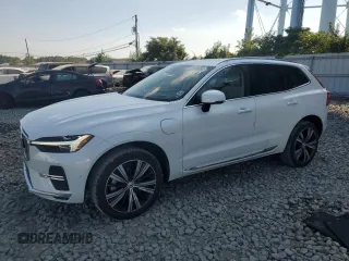 2022 Volvo XC60 Recharge Plug-In Hybrid Inscription with VIN YV4BR0DL6N1945231, listed as a Copart auction lot 71175694 with 20,357 mi miles and Salvage Title. Bid and sale history available at carsss.com. Image 1.
