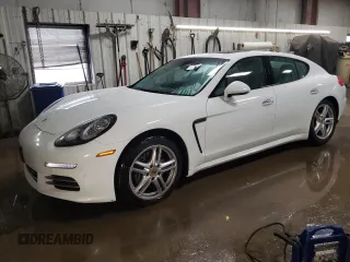 2016 Porsche Panamera 4 with VIN WP0AA2A77GL004483, listed as a Copart auction lot 44614505 with 75,779 mi miles and Salvage Title. Bid and sale history available at DreamBid. Image 1.