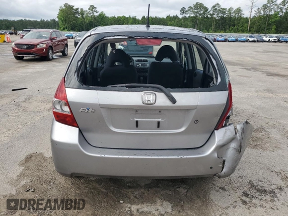2007 Honda Fit z VIN JHMGD38477S043937, wystawiony jako Copart lot #58495495 z przebiegiem 101 800 mil mil oraz Szkoda całkowita • Salvage title. Historia ofert i sprzedaży dostępna na DreamBid. Obrazek 6.