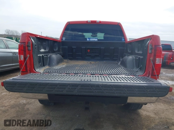 2009 Chevrolet Silverado 1500 LS with VIN 3GCEC13C59G274277, listed as a IAAI auction lot 41849116 with 207,961 mi miles and . Bid and sale history available at DreamBid. Image 17.