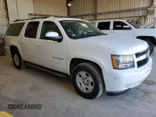 2014 Chevrolet Suburban LT with VIN 1GNSCJE02ER202427, listed as a Copart auction lot 71253834 with 247,515 mi miles and Clean Title. Bid and sale history available at carsss.com. Image 4.