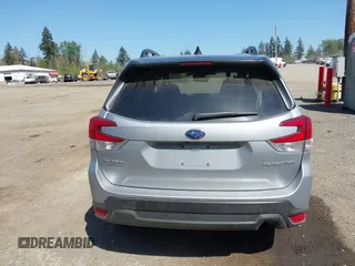2024 Subaru Forester Premium with VIN JF2SKADC8RH494444, listed as a IAAI auction lot 42100818 with 6,371 mi miles and . Bid and sale history available at DreamBid. Image 16.