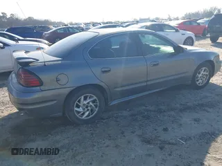 2004 Pontiac Grand Am SE1 with VIN 1G2NF52E14C200291, listed as a IAAI auction lot 41490926 with 162,985 mi miles. Bid and sale history available at carsss.com. Image 4.