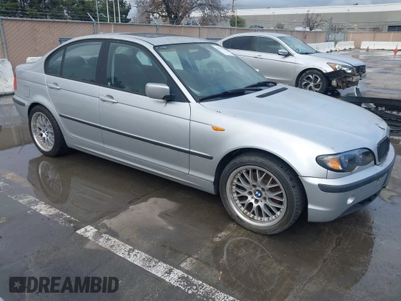 2005 BMW 3 Series 325i with VIN WBAAZ33485KP91350, listed as a IAAI auction lot 41536220 with 153,894 mi miles and . Bid and sale history available at DreamBid. Image 1.