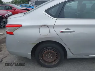2013 Nissan Sentra SR z VIN 3N1AB7AP6DL757256, wystawiony jako IAAI lot #42366241 z przebiegiem 170 482 mil mil oraz . Historia ofert i sprzedaży dostępna na DreamBid. Obrazek 13.