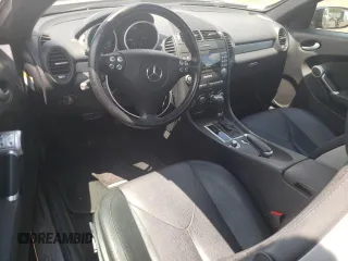 2007 Mercedes-Benz SLK 280 с VIN WDBWK54FX7F142331, выставлен на аукционе Copart как лот 62228125 с пробегом 84 643 миль миль и Списание • Salvage title. История ставок и продаж доступна на DreamBid. Изображение 8.