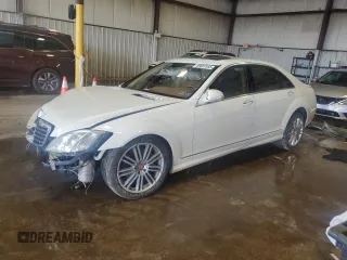 2008 Mercedes-Benz S 550 z VIN WDDNG86X28A188228, wystawiony jako Copart lot #59687055 z przebiegiem 211 061 mil mil oraz Szkoda całkowita • Salvage title. Historia ofert i sprzedaży dostępna na DreamBid. Obrazek 1.