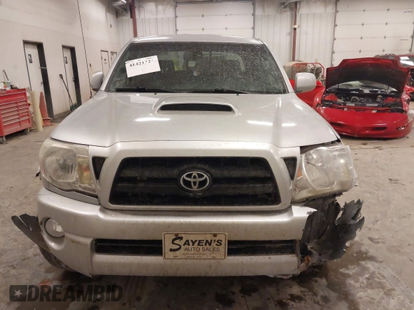 2007 Toyota Tacoma with VIN 5TEMU52N87Z404198, listed as a IAAI auction lot 41421221 with 197,877 mi miles and . Bid and sale history available at DreamBid. Image 12.