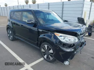 2016 Kia Soul ! with VIN KNDJX3A57G7256620, listed as a IAAI auction lot 41847733 with 124,931 mi miles. Bid and sale history available at carsss.com. Image 1.