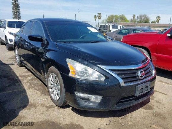 2015 Nissan Altima 2.5 S with VIN 1N4AL3AP2FC258557, listed as a IAAI auction lot 41852175 with 144,029 mi miles. Bid and sale history available at carsss.com. Image 1.