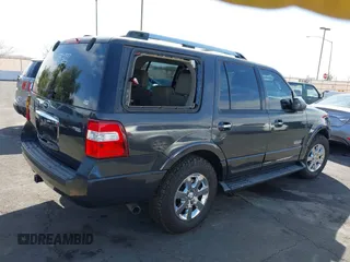 2007 Ford Expedition Limited with VIN 1FMFU19517LA31152, listed as a IAAI auction lot 41886254 with 191,806 mi miles. Bid and sale history available at carsss.com. Image 6.