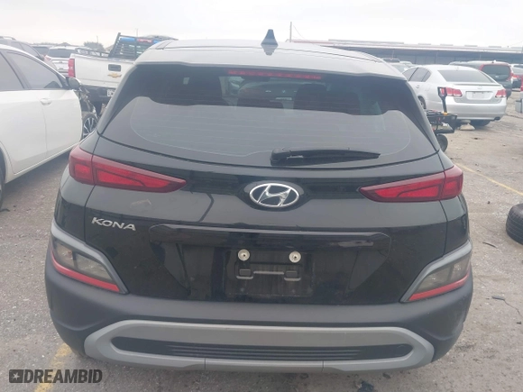 2022 Hyundai Kona Preferred with VIN KM8K22AB0NU841116, listed as a IAAI auction lot 41562114 with 31,978 mi miles. Bid and sale history available at carsss.com. Image 17.