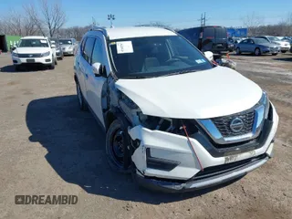 2018 Nissan Rogue SV with VIN KNMAT2MV0JP611202, listed as a IAAI auction lot 41645347 with 63,637 mi miles. Bid and sale history available at carsss.com. Image 1.
