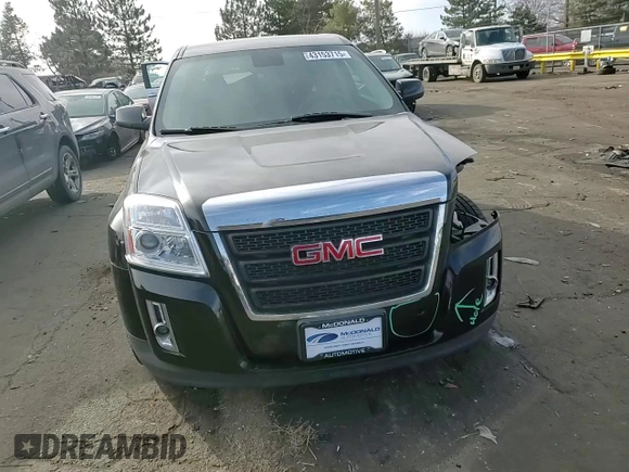2013 GMC Terrain SLE z VIN 2GKFLREK9D6364631, wystawiony jako Copart lot #43153715 z przebiegiem 90 437 mil mil oraz Szkoda całkowita • Salvage title. Historia ofert i sprzedaży dostępna na DreamBid. Obrazek 11.