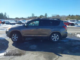 2009 Toyota RAV4 Ltd with VIN JTMBK31V395082689, listed as a IAAI auction lot 41509011 with 178,461 mi miles. Bid and sale history available at carsss.com. Image 14.