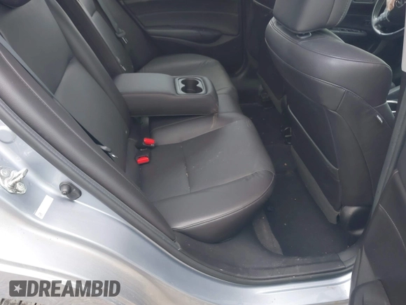 2016 Acura ILX w/Premium Pkg with VIN 19UDE2F74GA013925, listed as a IAAI auction lot 42151896 with 182,443 mi miles. Bid and sale history available at carsss.com. Image 8.