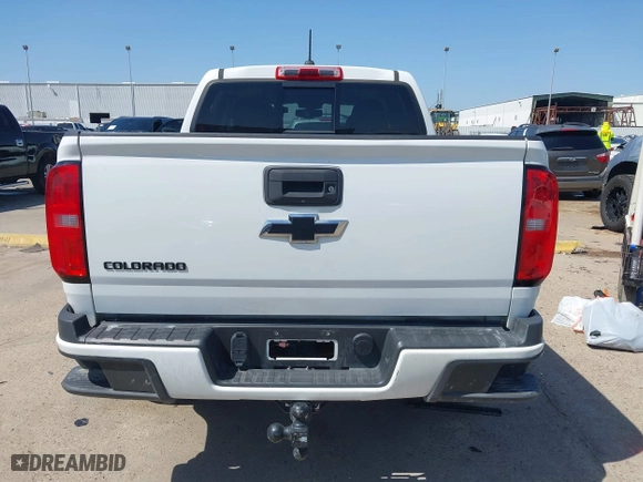 2019 Chevrolet Colorado 2WD LT with VIN 1GCGSCEN8K1266572, listed as a IAAI auction lot 42023232 with 82,394 mi miles. Bid and sale history available at carsss.com. Image 17.