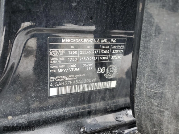2005 Mercedes-Benz M-Class 3.7L with VIN 4JGAB57E45A539098, listed as a Copart auction lot 51529255 with 186,492 mi miles and Salvage Title. Bid and sale history available at carsss.com. Image 13.