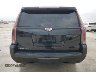 2018 Cadillac Escalade Luxury z VIN 1GYS3BKJ3JR370626, wystawiony jako Copart lot #86271134 z przebiegiem Nie podano mil oraz Szkody całkowita. Historia ofert i sprzedaży dostępna na DreamBid. Obrazek 6.