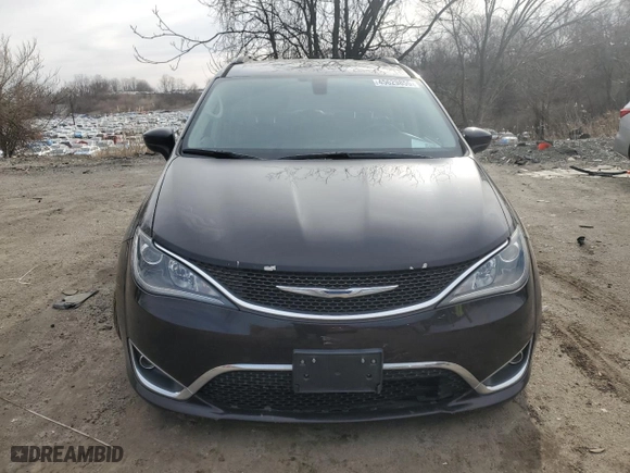 2017 Chrysler Pacifica Touring-L with VIN 2C4RC1BG8HR542267, listed as a Copart auction lot 45629855 with 120,074 mi miles and Salvage Title. Bid and sale history available at carsss.com. Image 5.
