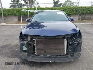 2017 Kia Optima LX z VIN 5XXGT4L32HG142220, wystawiony jako IAAI lot #42407297 z przebiegiem 139 731 mil mil oraz . Historia ofert i sprzedaży dostępna na DreamBid. Obrazek 6.