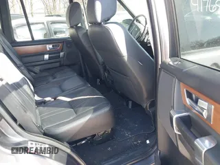 2016 Land Rover LR4 HSE with VIN SALAG2V66GA799238, listed as a IAAI auction lot 41768329 with 126,409 mi miles and . Bid and sale history available at DreamBid. Image 8.