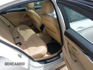 2014 BMW 5 Series 528i z VIN WBA5A5C52ED502948, wystawiony jako IAAI lot #42179994 z przebiegiem 120 601 mil mil oraz . Historia ofert i sprzedaży dostępna na DreamBid. Obrazek 8.
