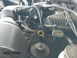 2005 Ford F-150 XL с VIN 1FTRF12295NA49654, выставлен на аукционе IAAI как лот 43052175 с пробегом 211 339 миль миль и . История ставок и продаж доступна на DreamBid. Изображение 16.