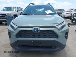 2023 Toyota RAV4 Hybrid XLE Premium с VIN JTMB6RFV6PD079532, выставлен на аукционе IAAI как лот 42448290 с пробегом 45 820 миль миль и . История ставок и продаж доступна на DreamBid. Изображение 13.