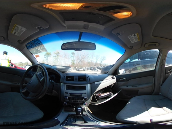 2011 Ford Fusion SE with VIN 3FAHP0HA3BR206658, listed as a IAAI auction lot 41742230 with 161,072 mi miles. Bid and sale history available at carsss.com. Image 18.