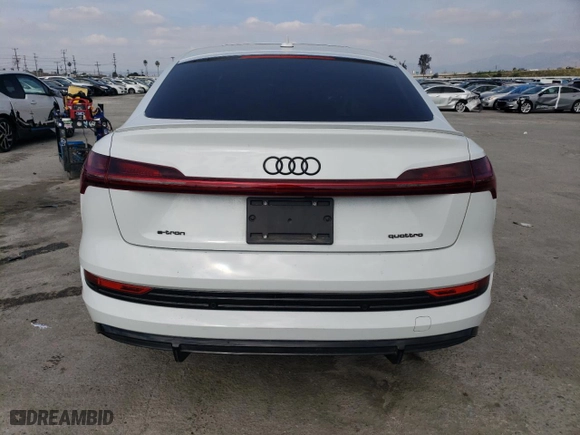 2022 Audi e-tron Sportback Prestige with VIN WA13AAGE1NB038473, listed as a Copart auction lot 41271564 with 40,743 mi miles. Bid and sale history available at carsss.com. Image 6.