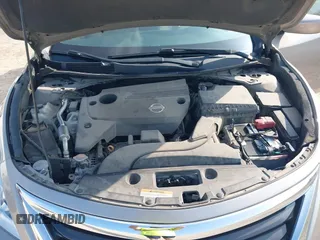 2014 Nissan Altima 2.5 S with VIN 1N4AL3AP5EN213213, listed as a IAAI auction lot 41922343 with 78,197 mi miles. Bid and sale history available at carsss.com. Image 10.