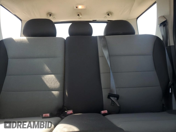 2007 Ford Escape XLS с VIN 1FMYU02Z77KB19323, выставлен на аукционе Copart как лот 52345655 с пробегом 153 509 миль миль и Списание • Salvage title. История ставок и продаж доступна на DreamBid. Изображение 10.