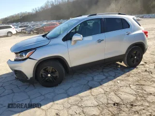 2019 Chevrolet Trax LT z VIN 3GNCJLSB4KL389877, wystawiony jako Copart lot #45202175 z przebiegiem 35 394 mil mil oraz Szkoda całkowita • Salvage title. Historia ofert i sprzedaży dostępna na DreamBid. Obrazek 1.