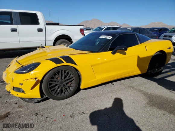 2005 Chevrolet Corvette with VIN 1G1YY24U455114087, listed as a Copart auction lot 89182395 with 93,396 mi miles and Salvage Title. Bid and sale history available at carsss.com. Image 1.